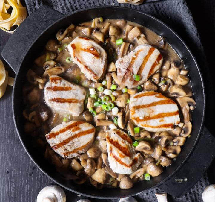 Schweinsmedaillons in Champignonsauce