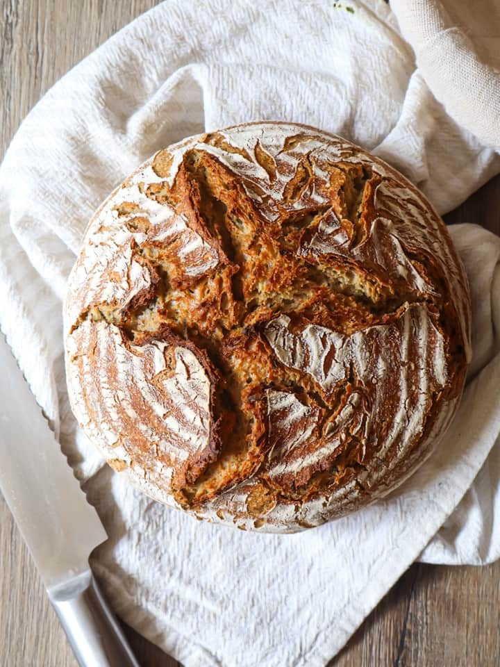 Bärlauchbrot mit Sauerteig