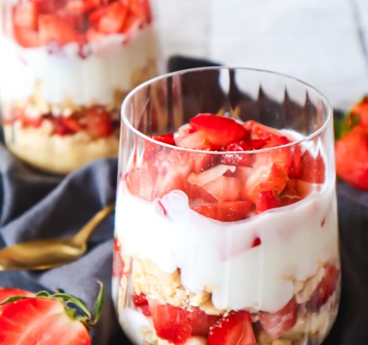 Reiswaffel-Erdbeer-Schichtdessert