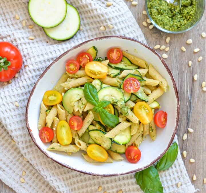 Frühlingspasta mit Bärlauchpesto