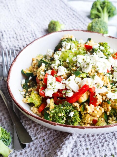 Hirse-Gemüse Pfanne ♥ mit würzigem Feta