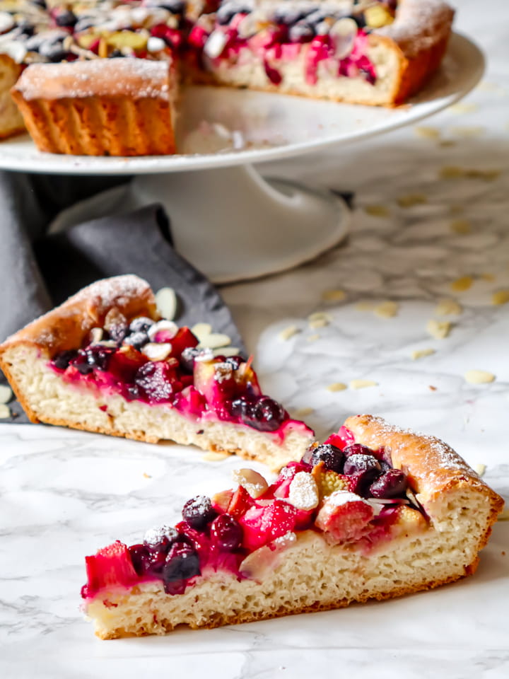 Ausschnitt aus Korb mit Apfeltaschen