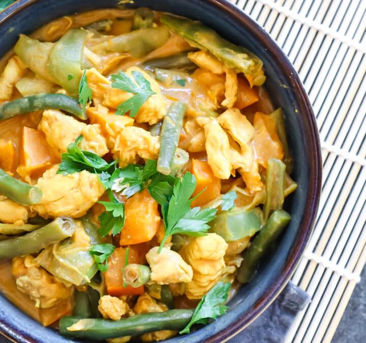 Hühner Curry mit Kürbis und Fisolen