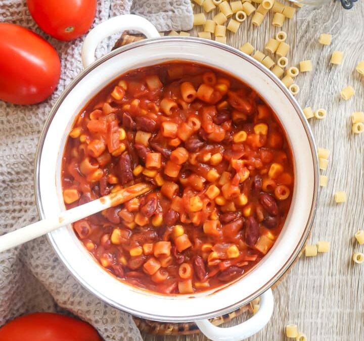 Chili con Pasta vegan