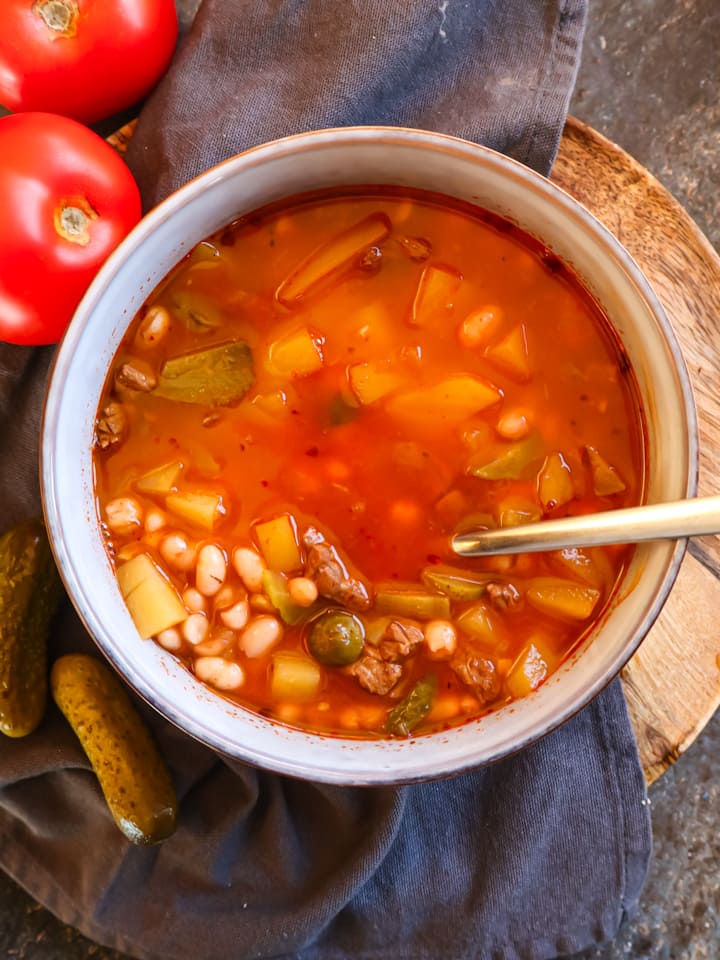 Opa’s Gulaschsuppe