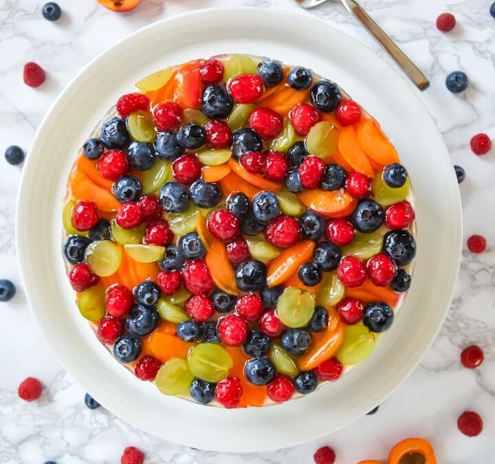 Obsttorte mit Puddingcreme