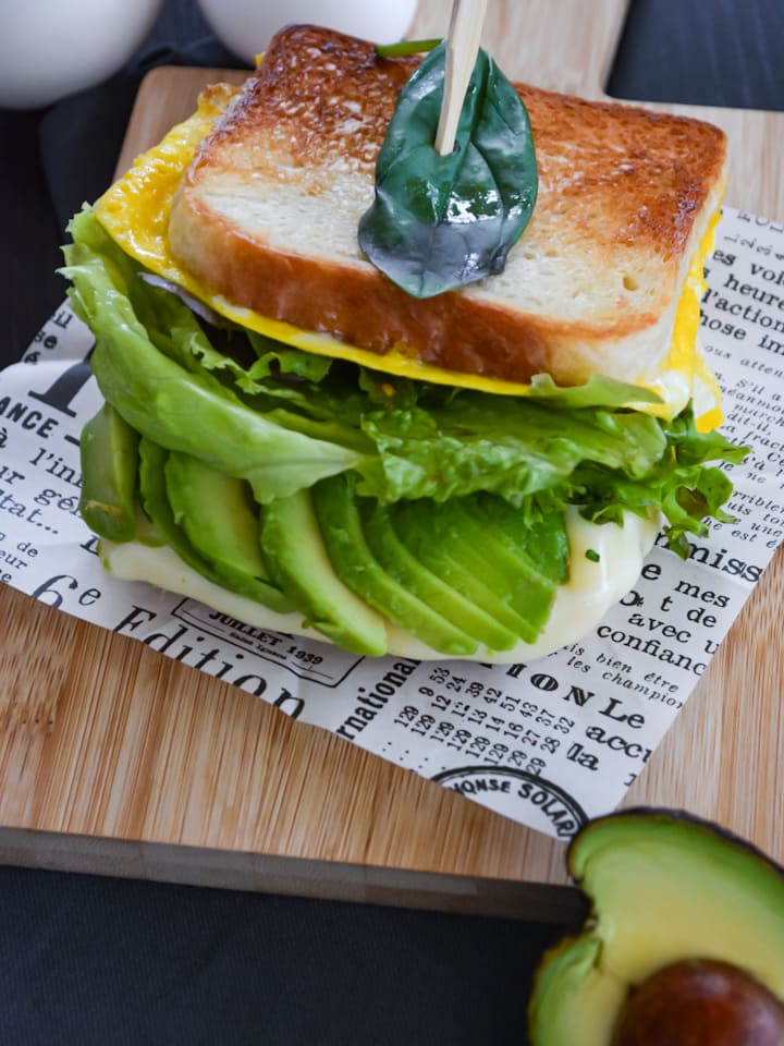 Avocado Omelette Sandwich