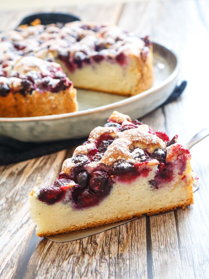 Ausschnitt aus Korb mit Apfeltaschen