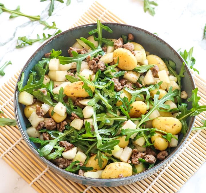 Kohlrabi-Hack-Pfanne mit Gnocchi