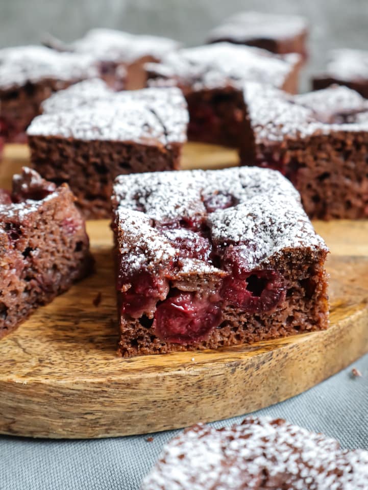 cola-kirsch-kuchen-06-min