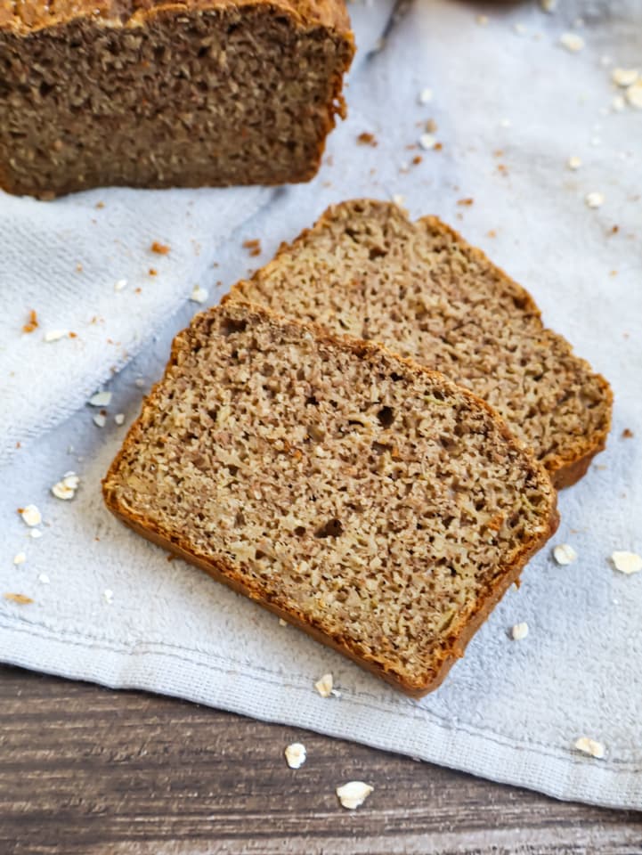 Gesundes Frühstück mit Apfel ohne Zucker