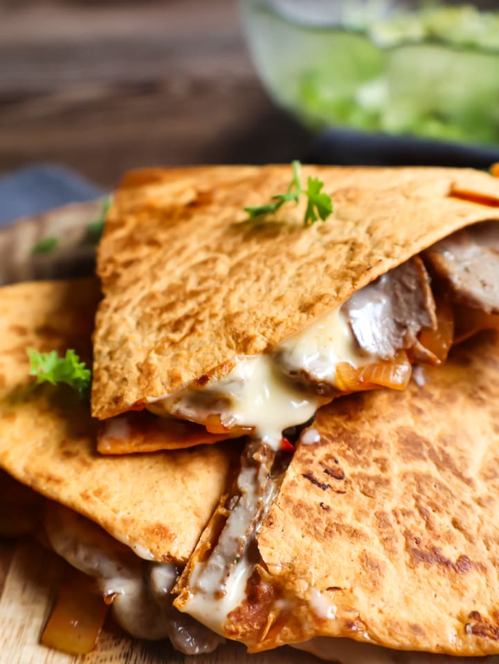 Steak Quesadilla in Ecken geschnitten