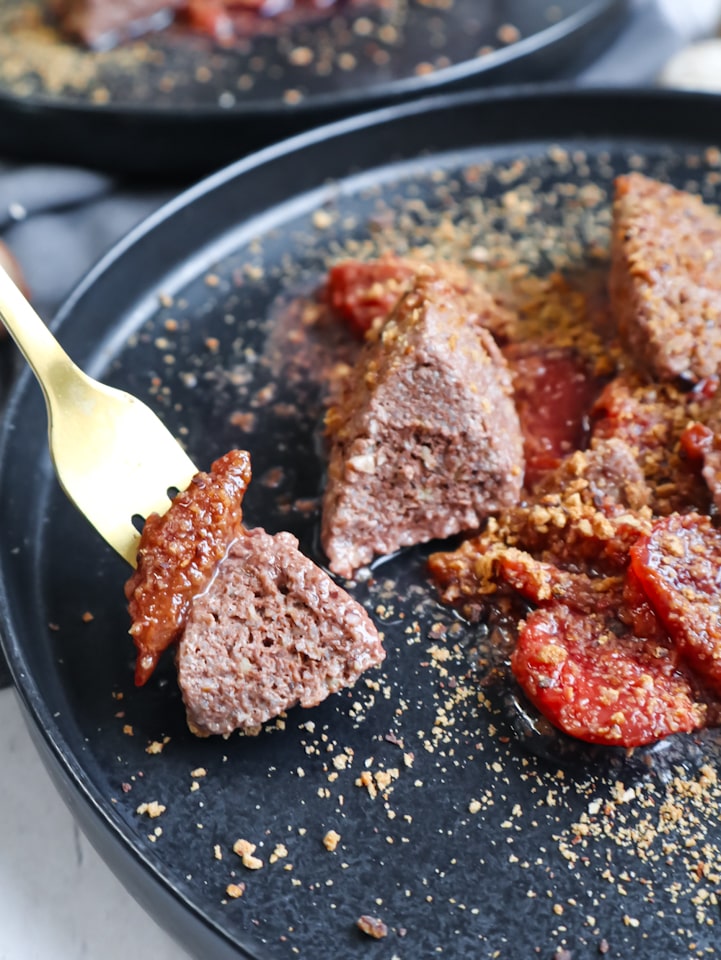 Apfelbrot in Scheiben geschnitten